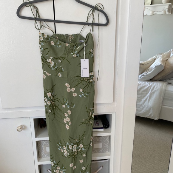 Reformation Kourtney Dress - Picture 4 of 5